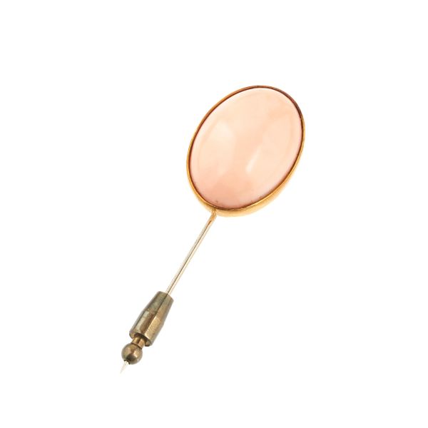 ROSE CORAL PIN IN 18KT TWO TONE GOLD