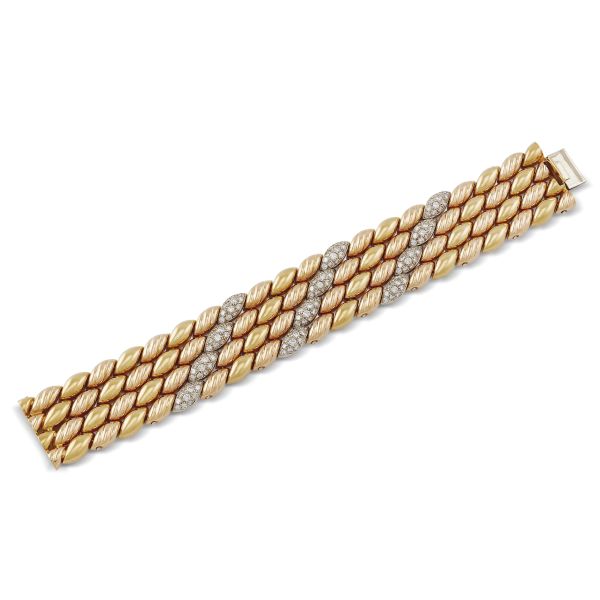 



MORONI DIAMOND WIDE BAND BRACELET IN 18KT THREE COLOUR GOLD