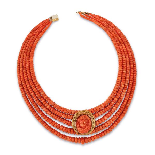 



CORAL NECKLACE