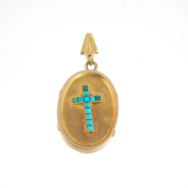 PHOTO FRAME PENDANT IN 18KT YELLOW GOLD