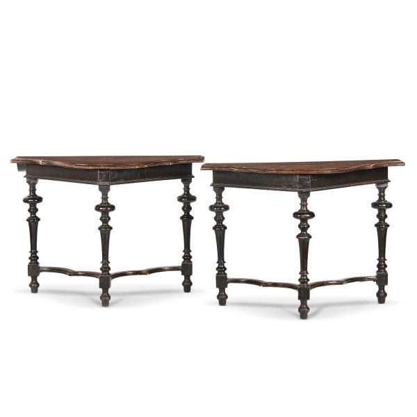 A PAIR OF SMALL TUSCAN CONSOLE TABLES, 18TH CENTURY