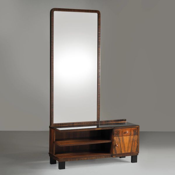 



WOODEN CHEST OF DRAWERS WITH MIRROR 