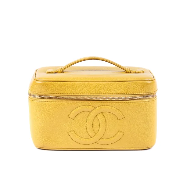 CHANEL VANITY CASE 