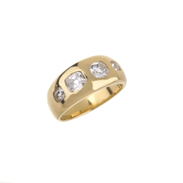 ANELLO CON DIAMANTI