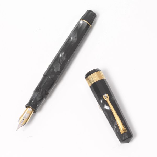 OMAS &quot;THE CINEMA&quot; 100TH ANNIVERSARY LIMITED EDITION FOUNTAIN PEN N. 1419/3890