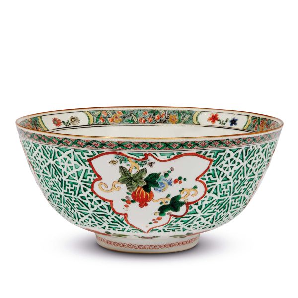 



BOWL, CHINA, QING DYNASTY, 18TH CENTURY