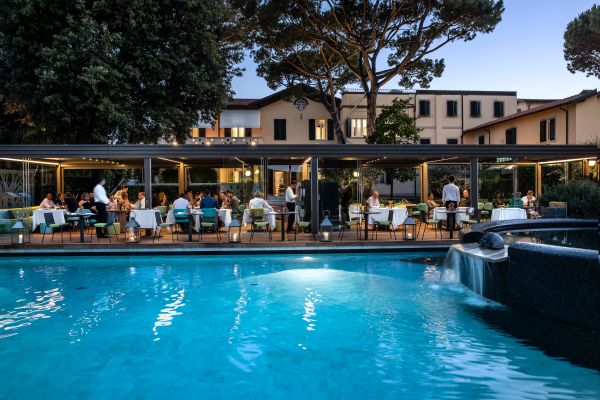 Hotel Byron - Forte dei Marmi (LU)