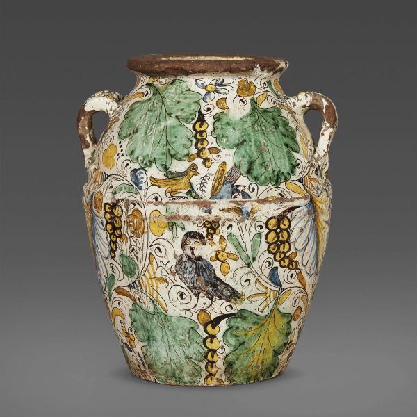 



A VIN SANTO SPOUTED JAR (ORCIO), MONTELUPO, CIRCA 1620-1640