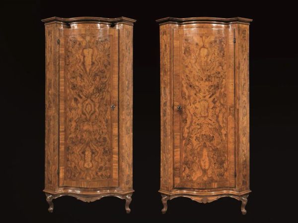 coppia di grandi angoliere ve