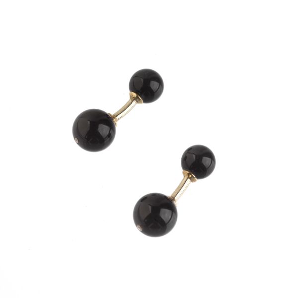 BALL CUFFLINKS IN 18KT WHITE GOLD AND ONYX