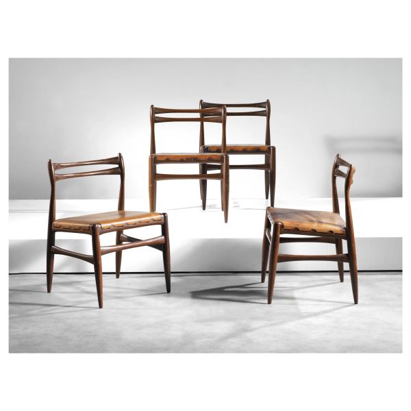 FOUR CHAIRS, WOODEN STRUCTURE, BROWN LEATHER UPHOLSTERY SEAT
