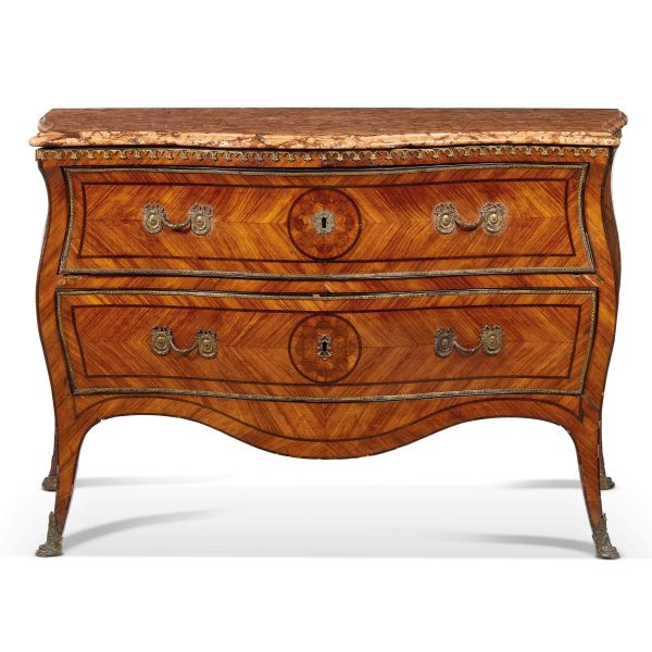 



A NEAPOLITAN COMMODE, 18TH CENTURY