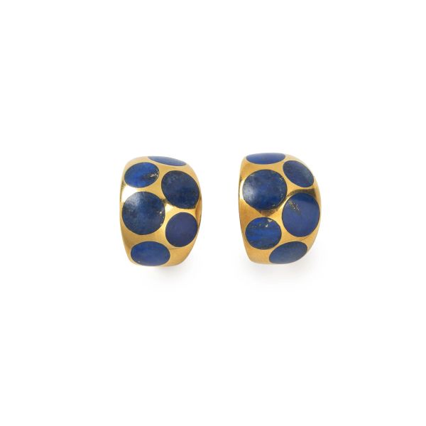 



LAPIS LAZULI SHIELD EARRINGS IN 18KT YELLOW GOLD