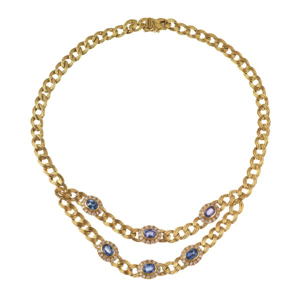 SYNTHETIC STONE AND DIAMOND CURB CHAIN NECKLACE IN 18KT YELLOW GOLD