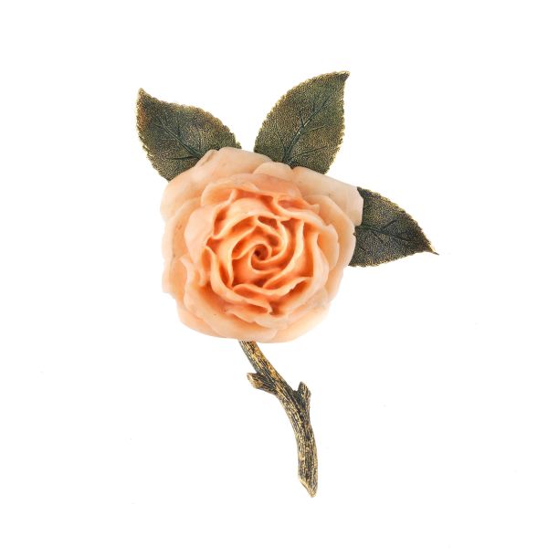 ROSE-SHAPED BROOCH IN 18KT YELLOW GOLD