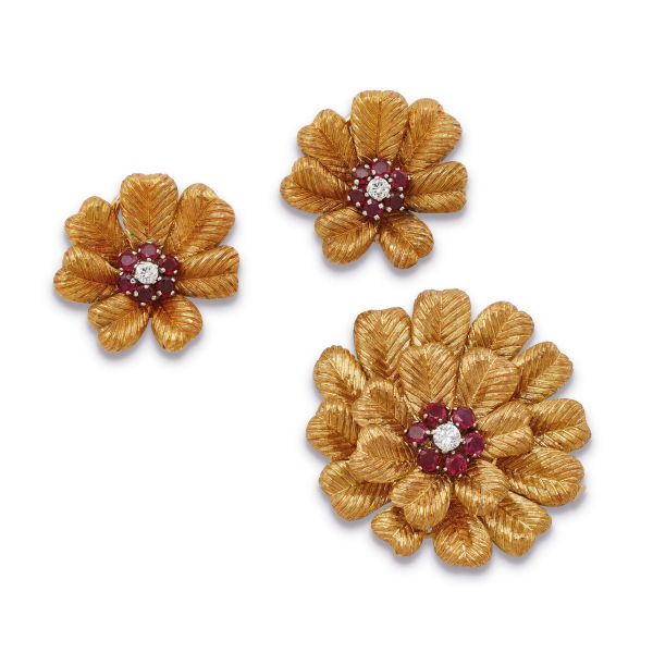 



PARURE FLOREALE CON DIAMANTI E RUBINI