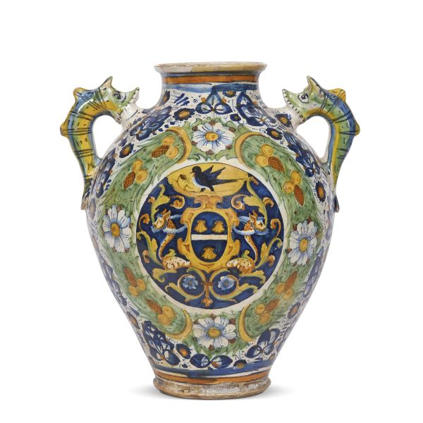 A SPOUTED PHARMACY JAR, MONTELUPO, SECOND HALF 16TH CENTURY