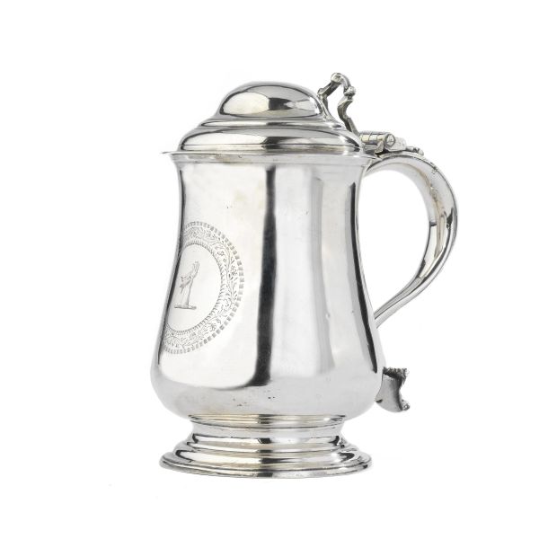 A SILVER TANKARD, LONDON, 1772, MARK OF CHARLES WRIGHT