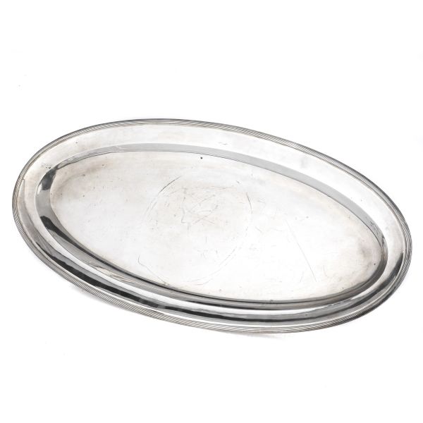 A LARGE SILVER TRAY, MILAN, 20TH CENTURY, MARK OF MIRACOLI
