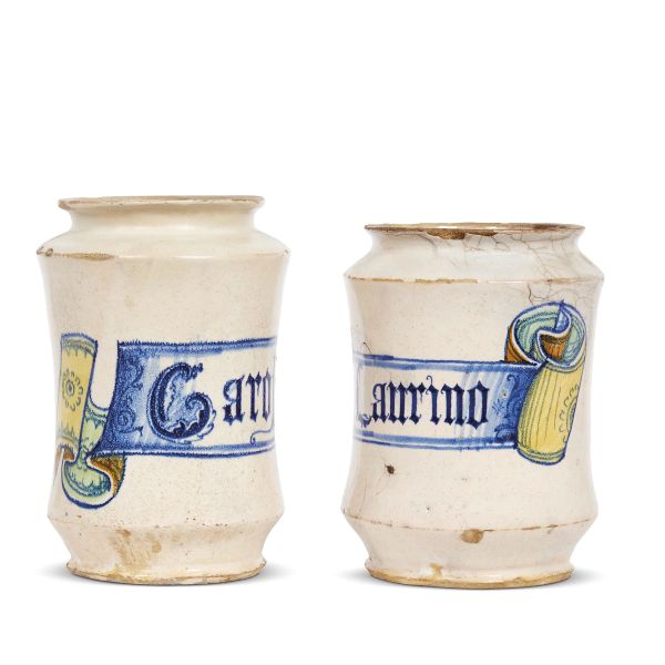 TWO PHARMACY JARS (ALBARELLI), CASTELDURANTE, 16TH CENTURY AND 20TH CENTURY