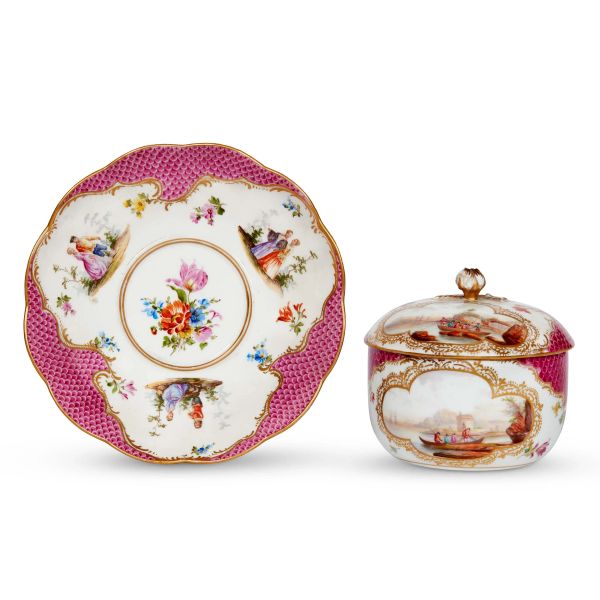 



A MEISSEN SUGAR BOWL WITH SAUCER, SECOND HALF 18TH CENTURY