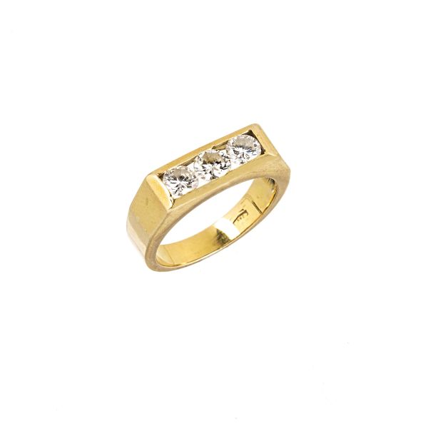 



GOLD AND DIAMONDS RING 