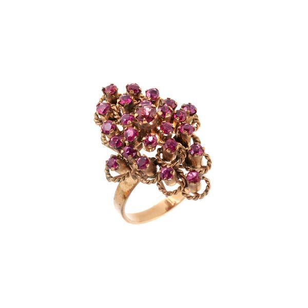 RING WITH RUBIES