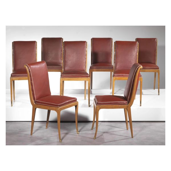 EIGHT CHAIRS, METAL CHROMED STRUCTURE, BRASS FEET, SEATS AND BACKSEATS UPHOLSTERED IN BOURDEAUX VINYL