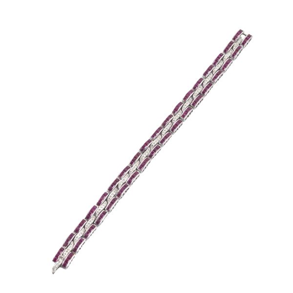 DIAMOND AND RUBY BRACELET IN 18KT WHITE GOLD