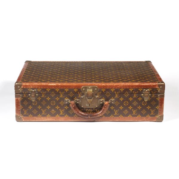 LUOIS VUITTON VINTAGE LUGGAGE FROM NY