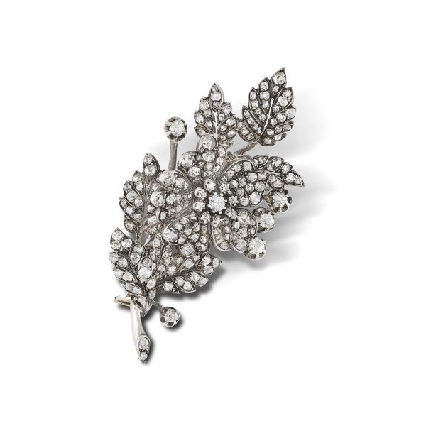 TREMBLANT CLUSTER DIAMOND BROOCH IN SILVER AND GOLD