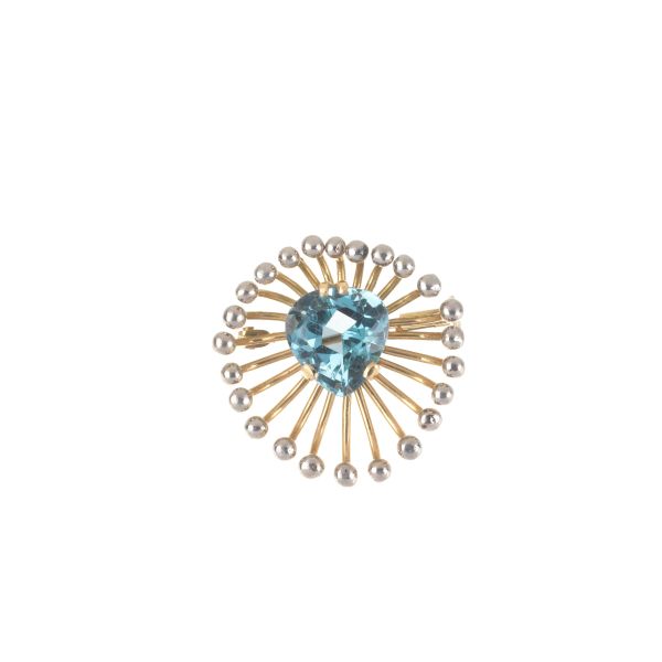 SMALL BLUE QUARTZ BROOCH IN 18KT TWO TONE GOLD