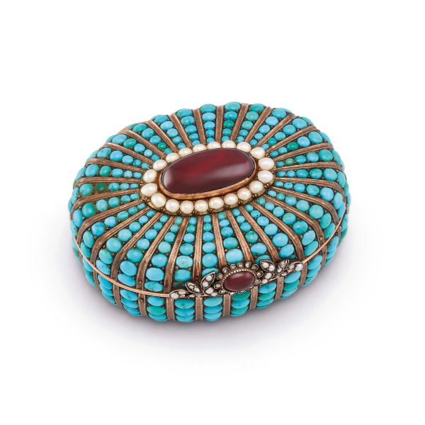 RARE SMALL TURQUOISE PEARL AND GARNET SNUFFBOX, RUSSIA, XIX CENTURY