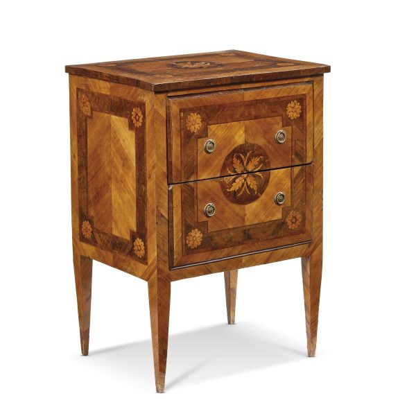 A NORTH ITALIAN BEDSIDE TABLE, LATE 18TH CENTURY