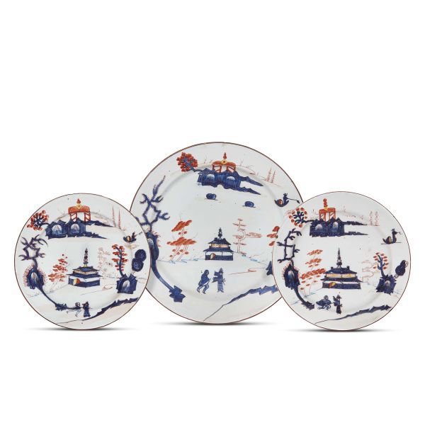 SEI PIATTI E UN VASSOIO, MILANO, MANIFATTURA DI FELICE CLERICI O DI PASQUALE RUBATI, SECONDA MET&...