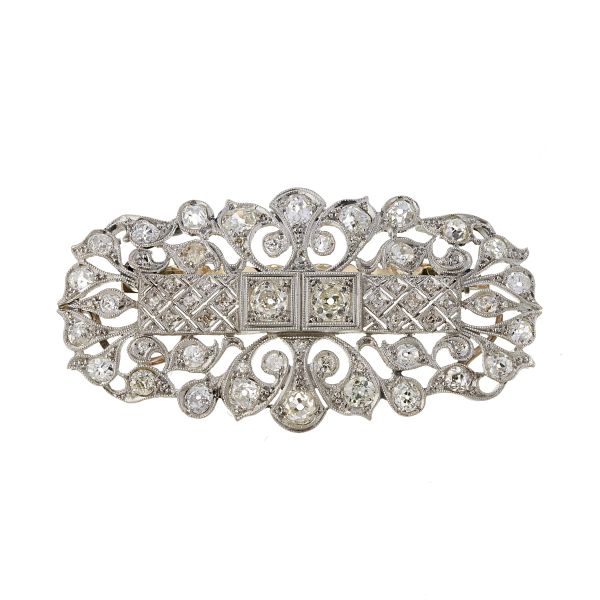 



DIAMOND BROOCH IN 18KT WHITE GOLD