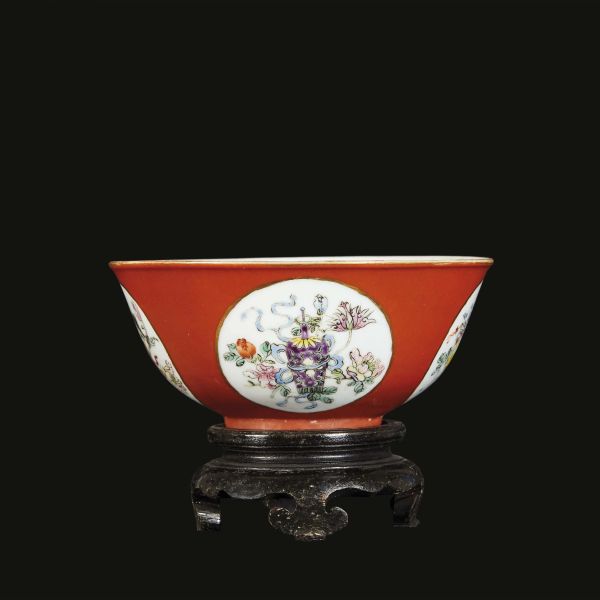 A BOWL, CHINA, QING DYNASTY, 18TH CENTURY