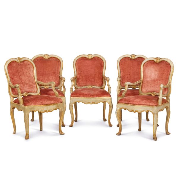 



FIVE ROMAN ARMCHAIRS, 18TH CENTURY