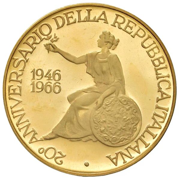 ITALIA. MEDAGLIA ORO 900 CHE COMMEMORA IL 20° ANNIVERSARIO DELLA REPUBBLICA (1946-1966) OPUS A. C...
