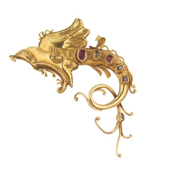 RUBY AND DIAMOND BROOCH IN 18KT YELLOW GOLD