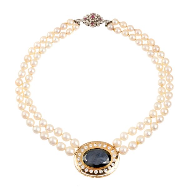 



DOUBLE STRAND PEARL AND SYNTHETIC STONE NECKLACE 