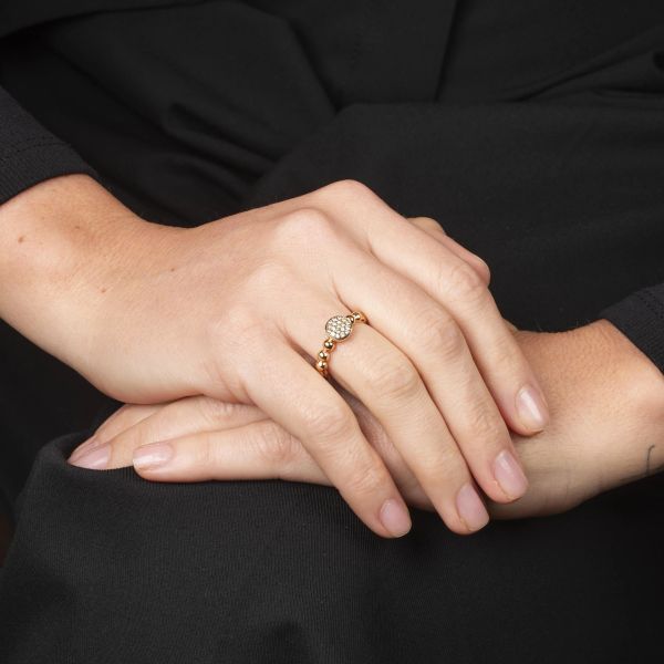 ANELLO CON PAVE DI DIAMANTI
