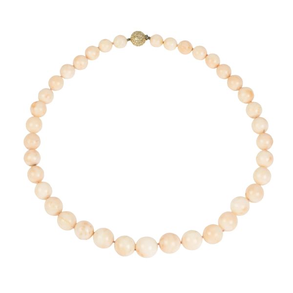 



COLLANA DI CORALLO 
