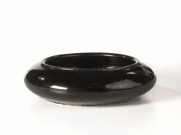  Vasca lava-pennelli Cina, sec. XX , in ceramica a invetriatura nera-marrone con