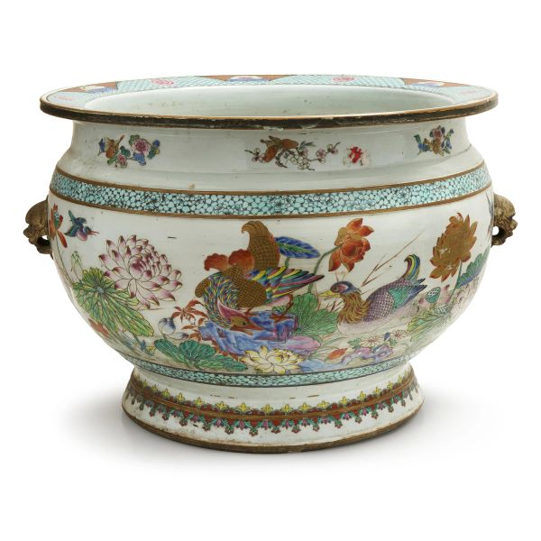 



FISH BASIN, QING DYNASTY, 18TH CENTURY