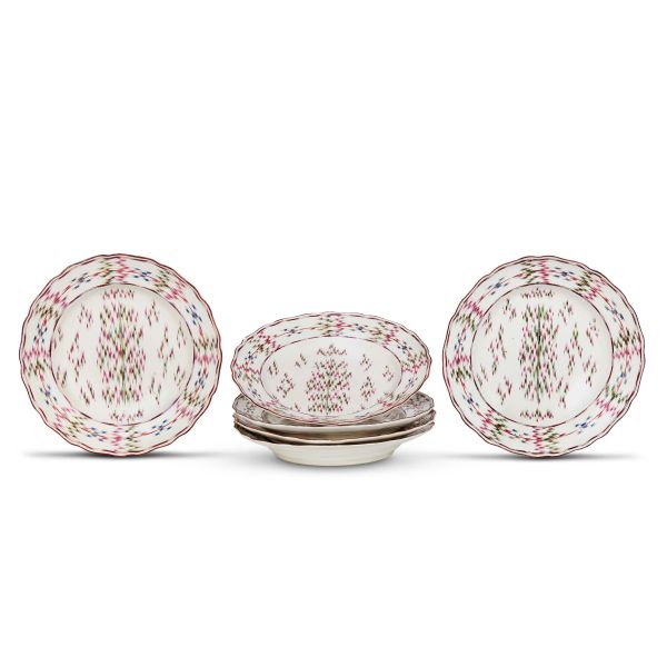 



SIX DISHES, NYMPHENBURG, CIRCA 1770