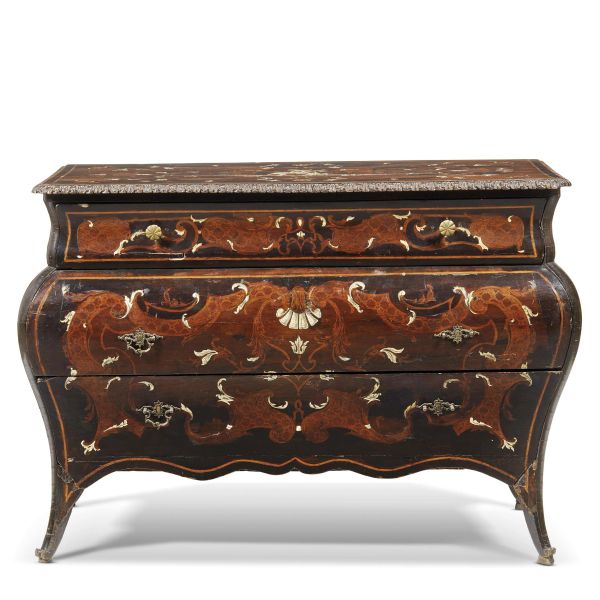 A LOMBARD COMMODE, 18TH CENTURY
