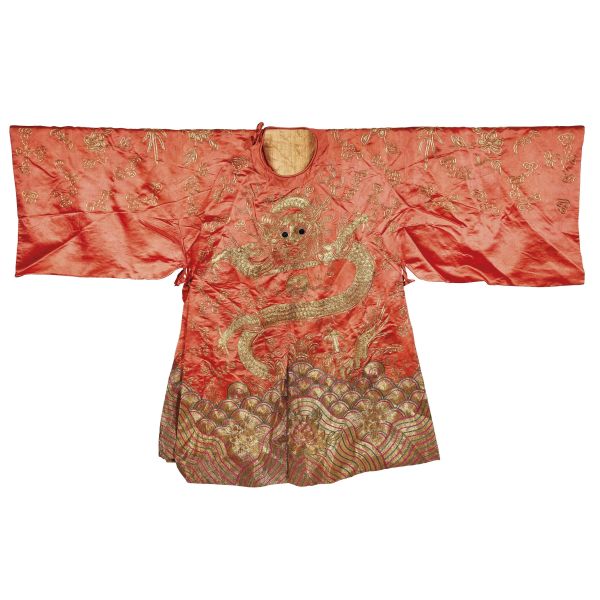 A DRESS, CHINA, QING DYNASTY, 19TH CENTURY