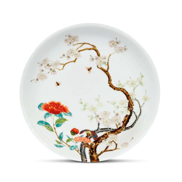 



PIATTO IN PORCELLANA CON DECORO FLOREALE, CINA, PERIODO REPUBBLICA, MARCHIO YONGZHENG, SEC. XX