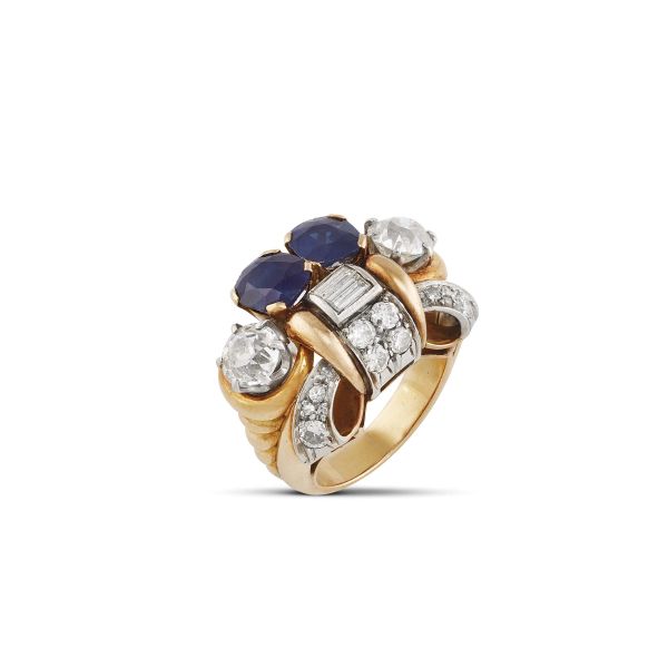SAPPHIRE AND DIAMOND RING IN 18KT ROSE GOLD AND PLATINUM